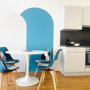 hotellátogatás